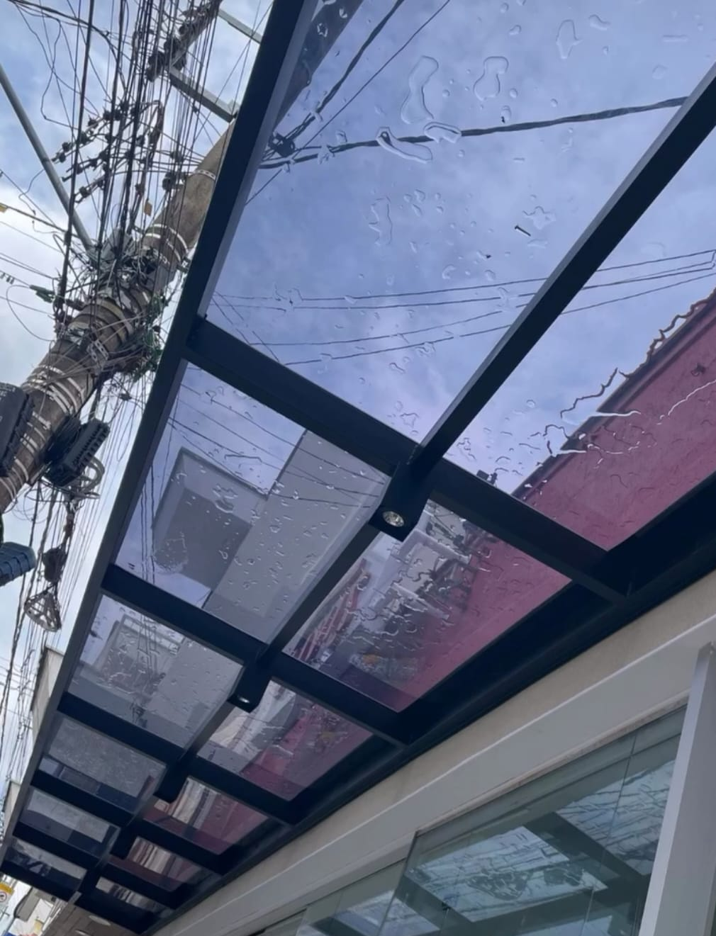 Pergolado residencial moderno